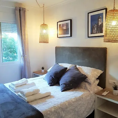 Апартаменты Lovely 2 Bedroom Close To Castle. *